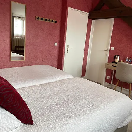 Logis Hotel Le Saint Florent Mont-près-Chambord Exterior foto